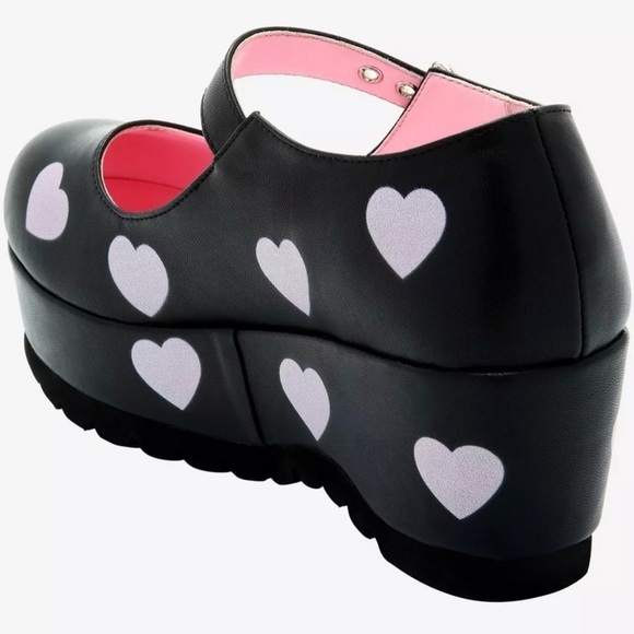 Black with Pink Hearts Platform  #whimsigoth Mary Janes from Hot Topic 8 - Picture 2 of 7